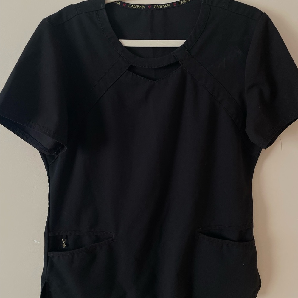 Women’s Black fashion scrub top 🖤